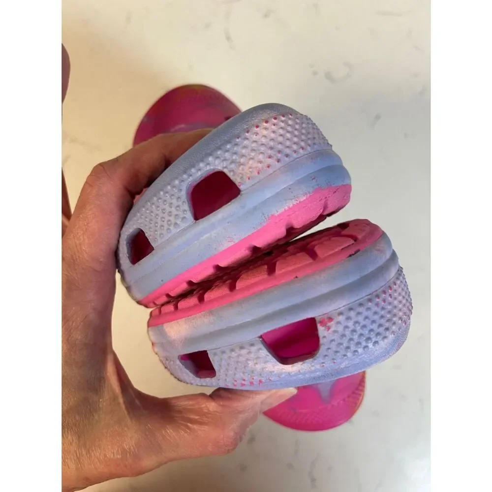 Crocs Kids' Classic Ombre Clog Sandals Size Junior 2 - Color Juice / Multi